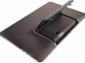 small_ASUS-Padphone-back-docked