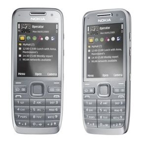 Nokia E52
